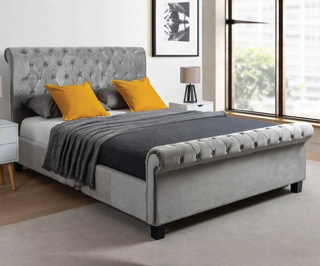 Luxurious Modern Upholstered Bed