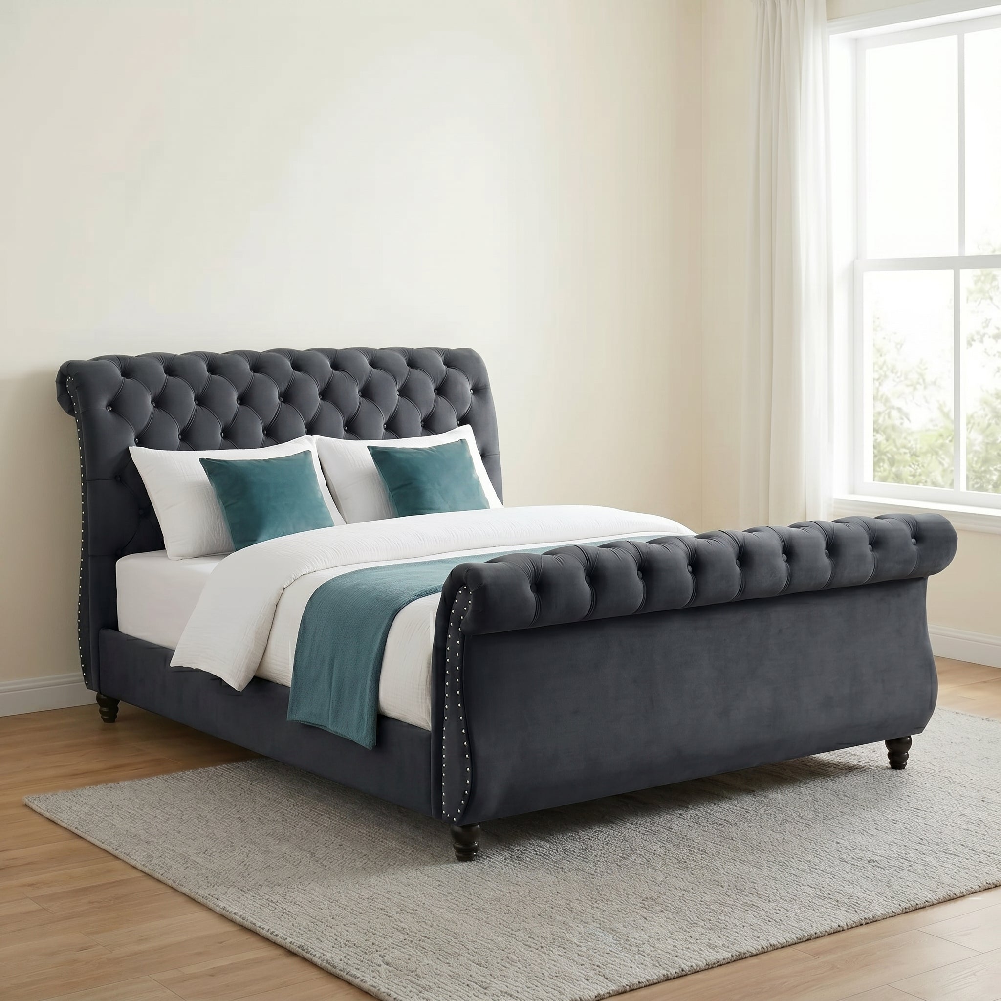 Luxurious Tufted Velvet Upholstered Bed