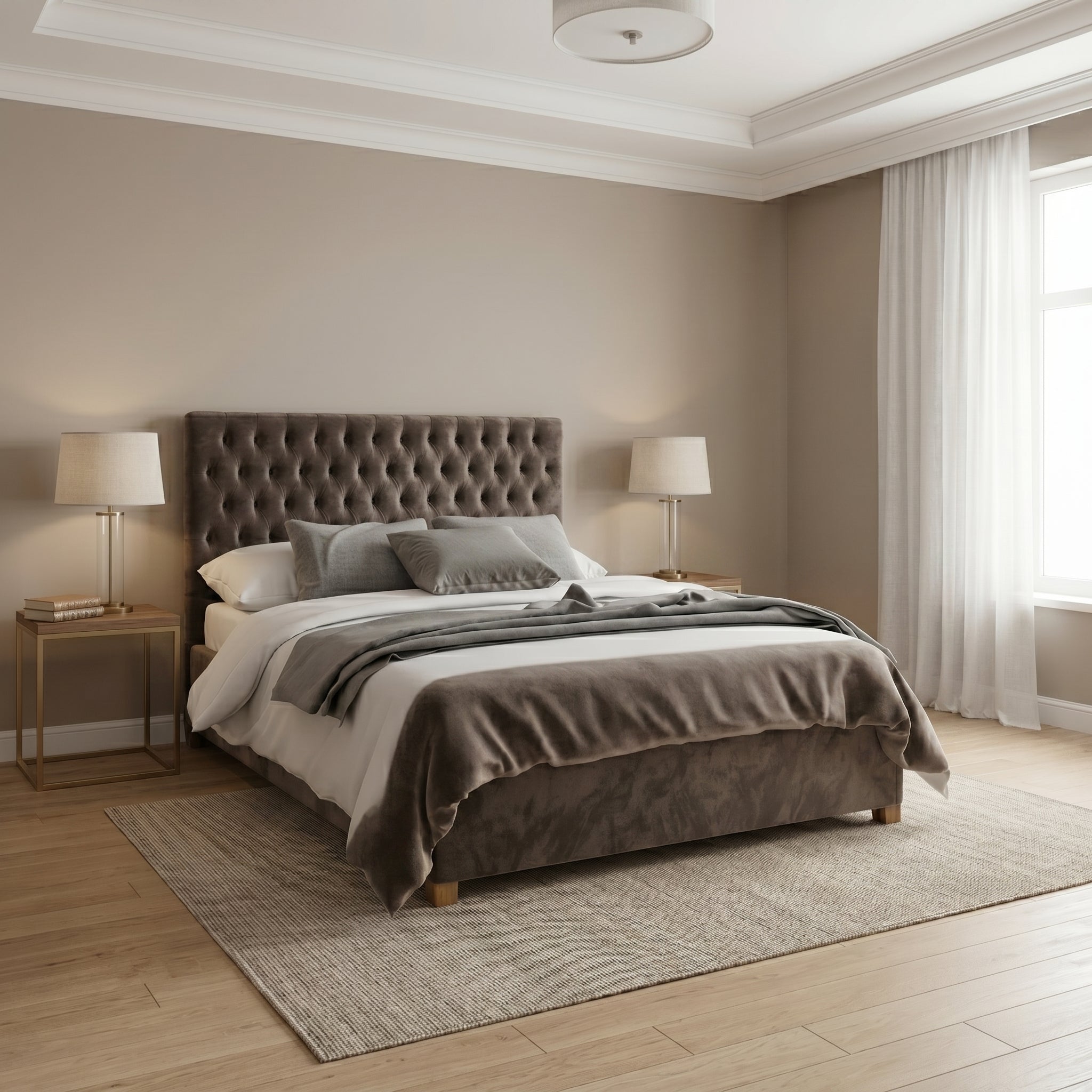 Chesterfield Sleigh Bed With Storage