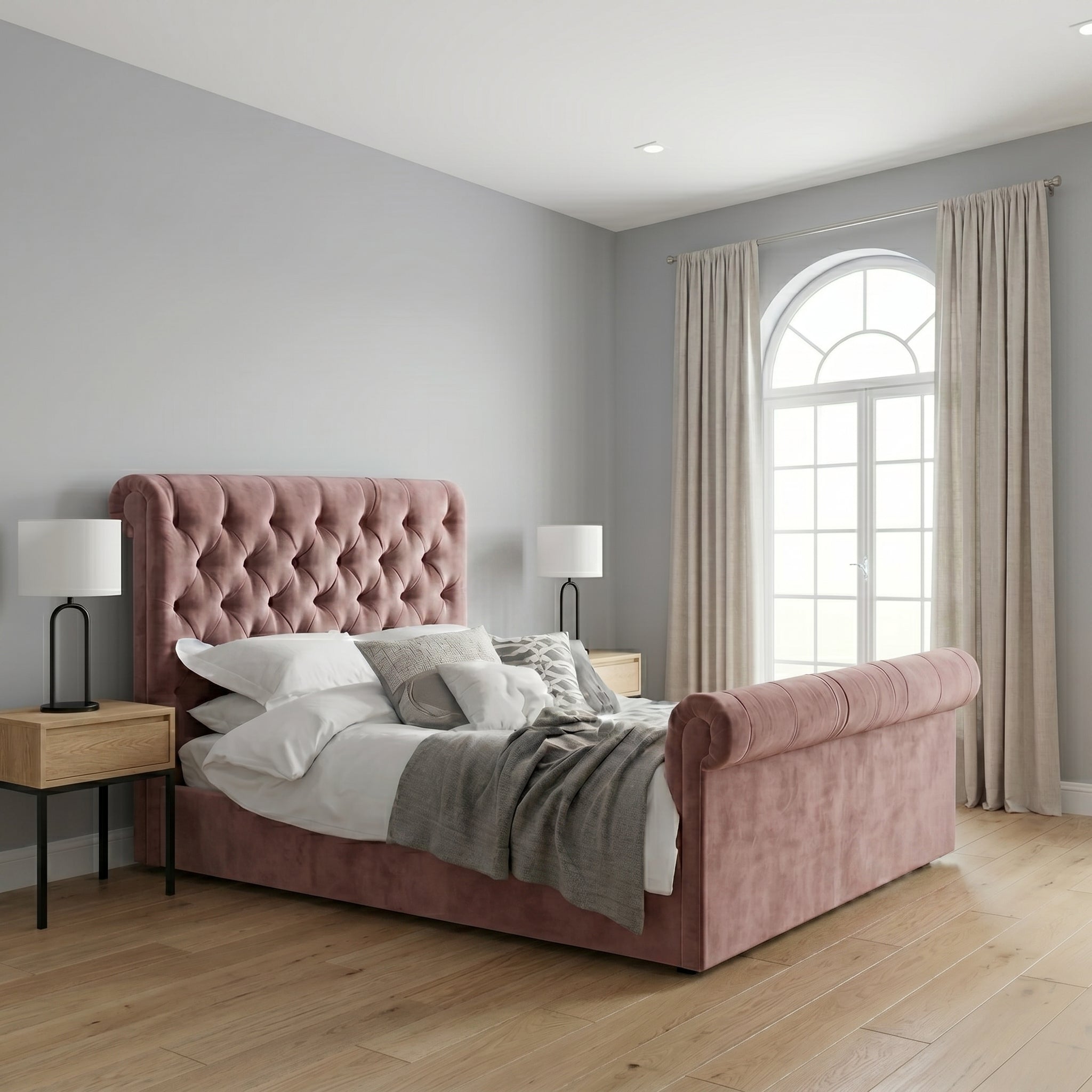 Chesterfield Cream Sleigh Bed King Size