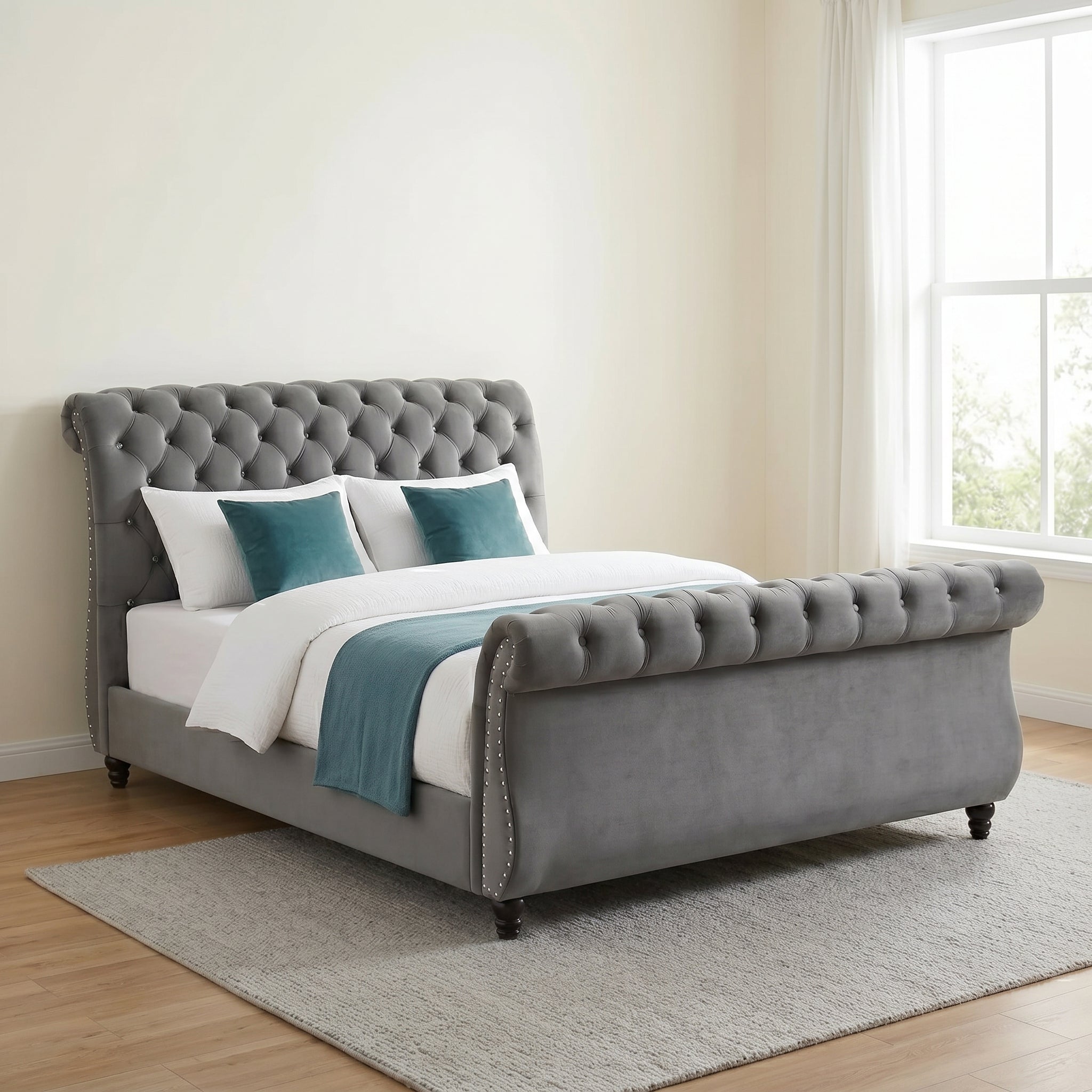 Luxurious Tufted Velvet Upholstered Bed