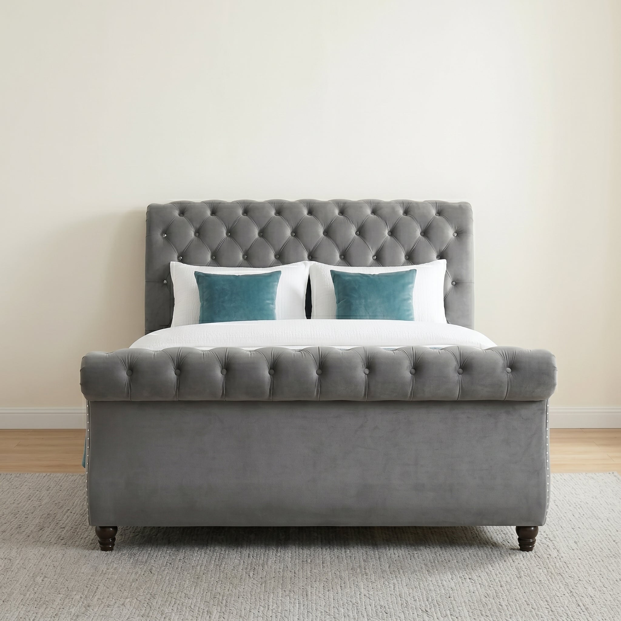 Luxurious Tufted Velvet Upholstered Bed