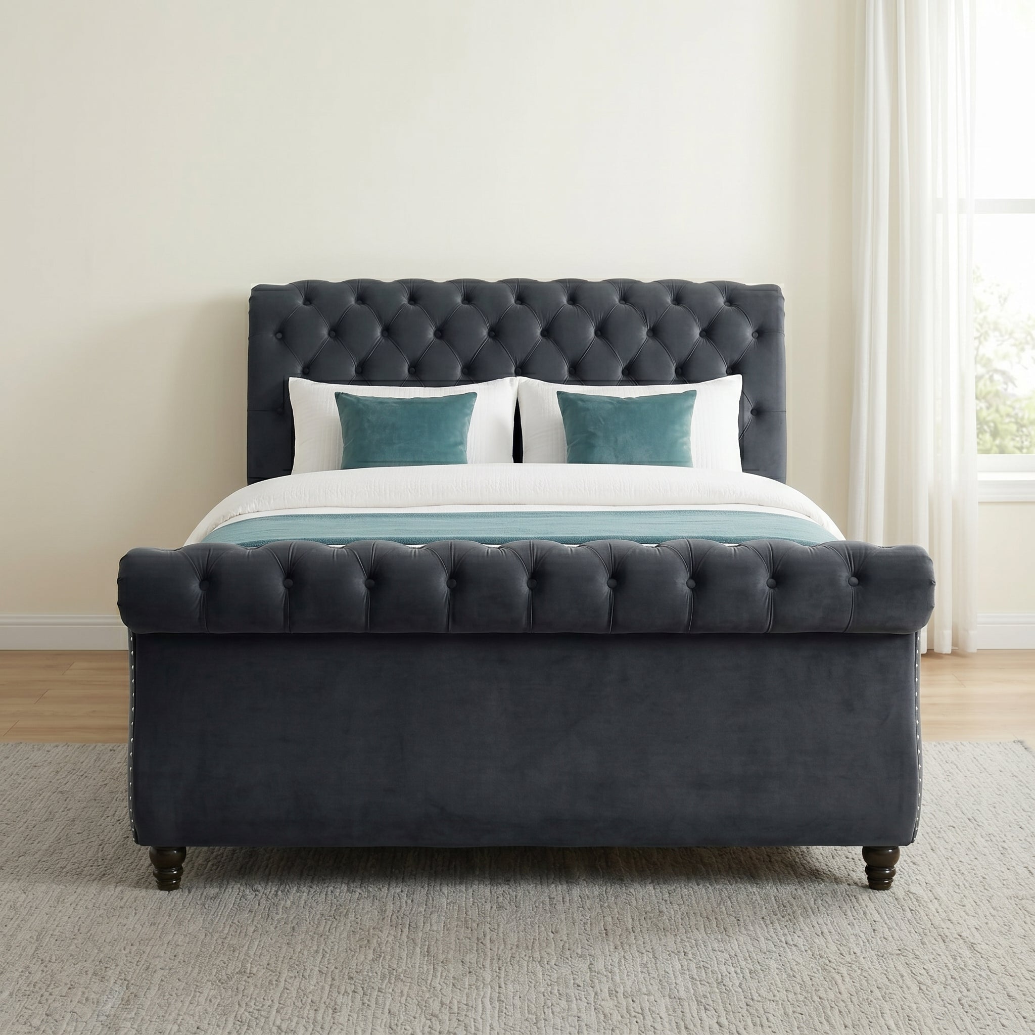 Luxurious Tufted Velvet Upholstered Bed