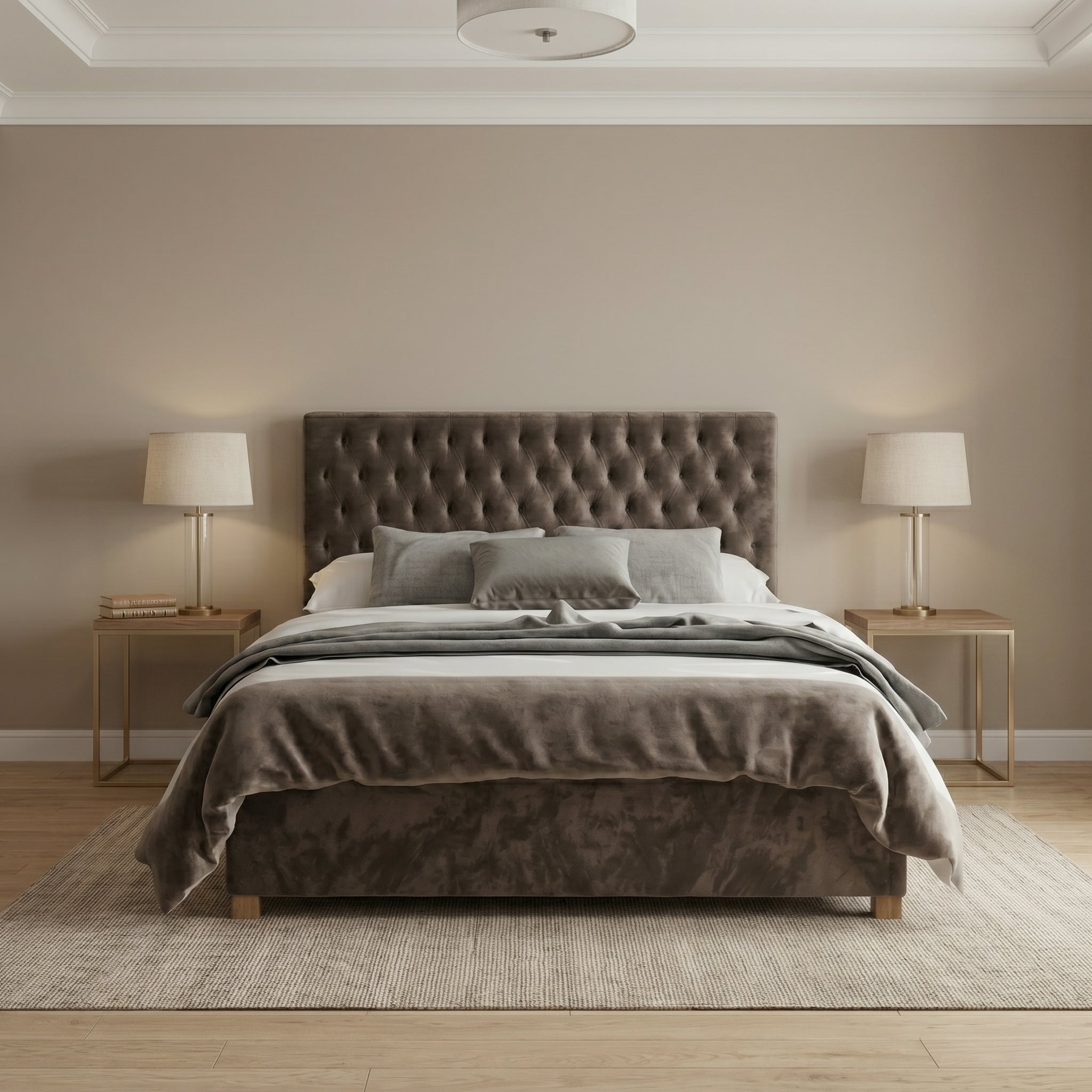 Chesterfield Sleigh Bed With Storage