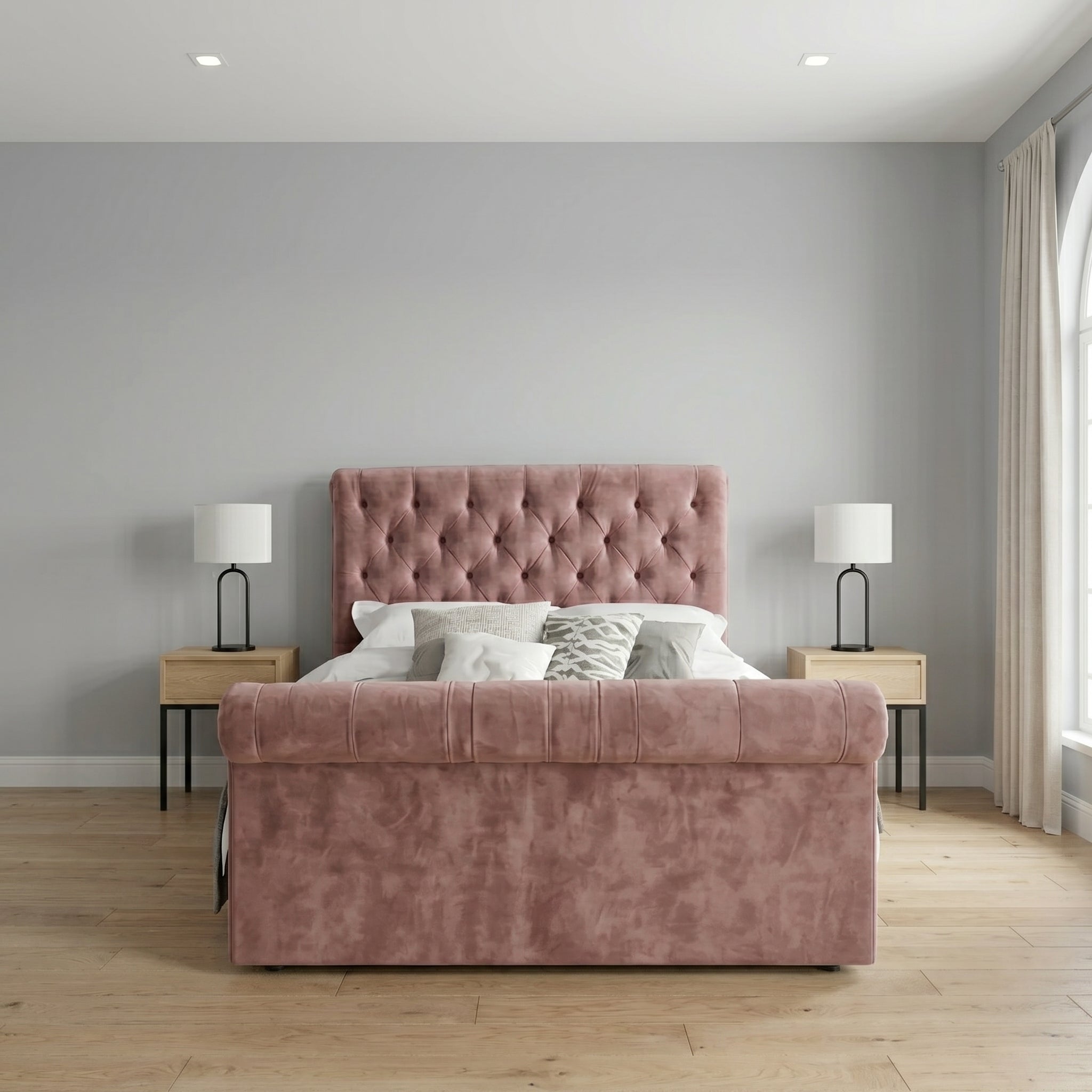 Chesterfield Cream Sleigh Bed King Size