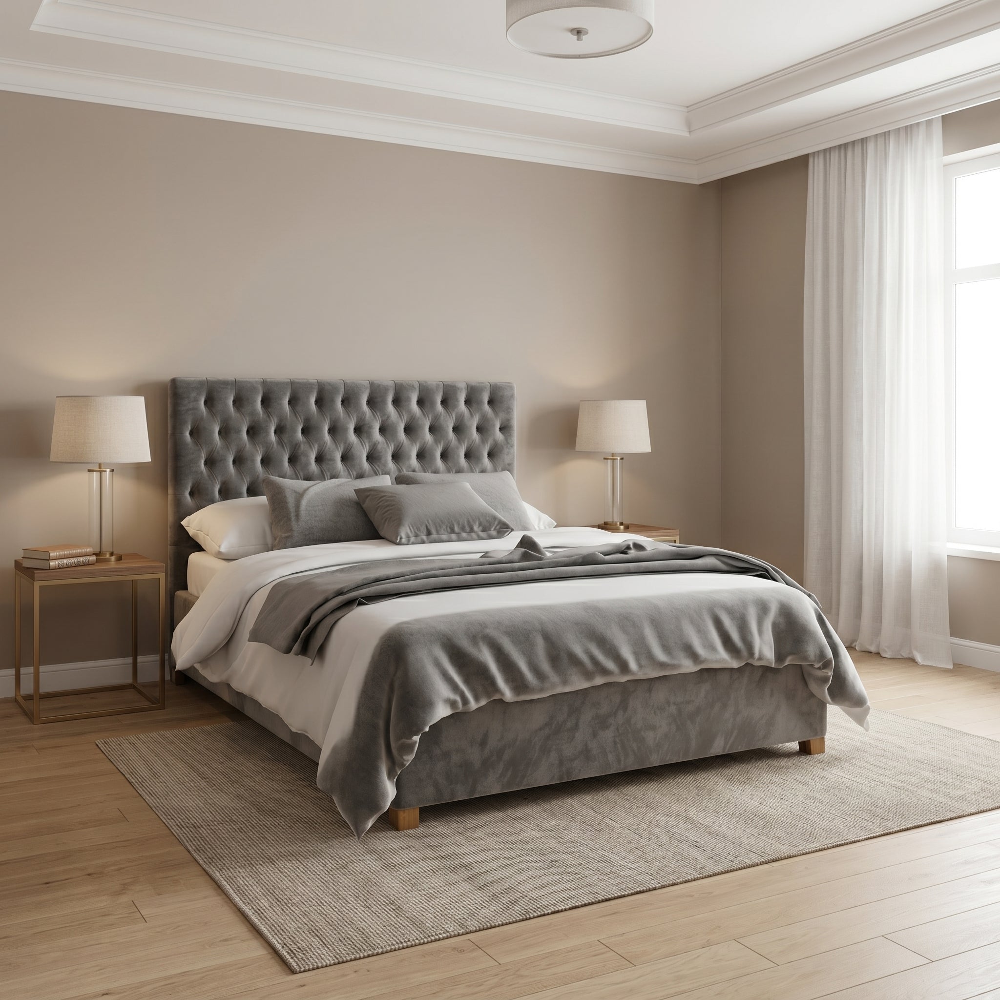Chesterfield Sleigh Bed With Storage